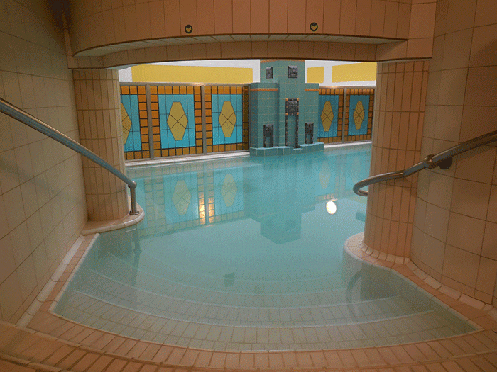 Kúpele SPA Piešťany termálny bazén kúpele